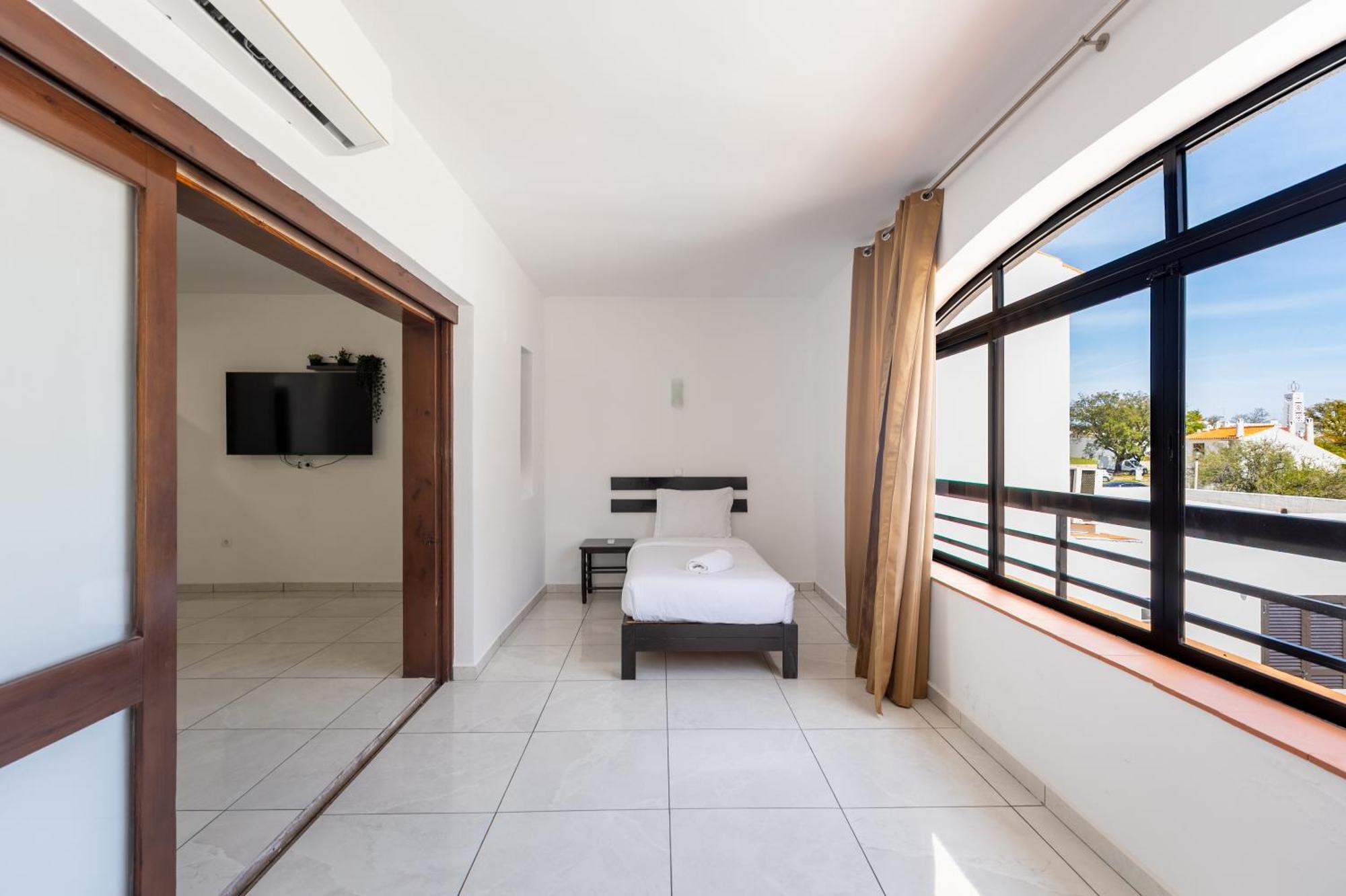 Magna Oura Hotel Albufeira Bagian luar foto